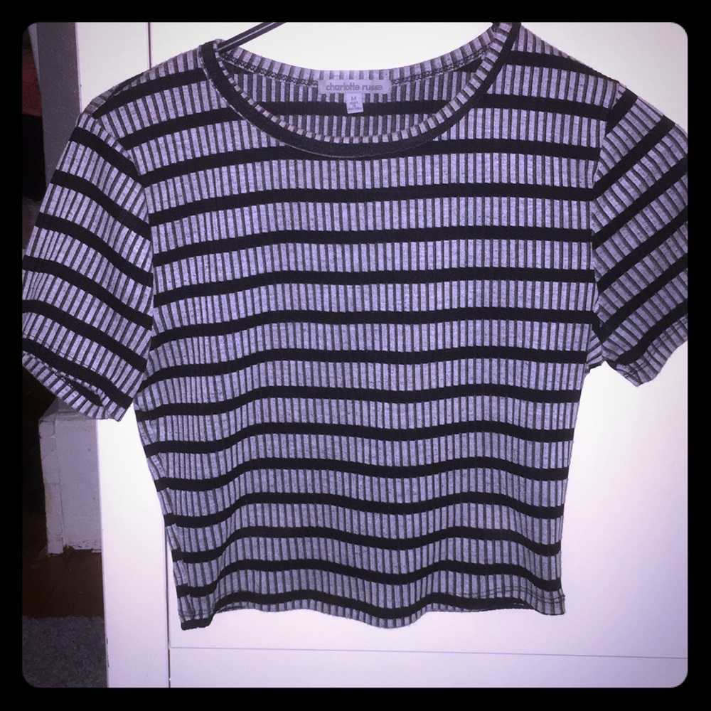 Back/grey striped crop top